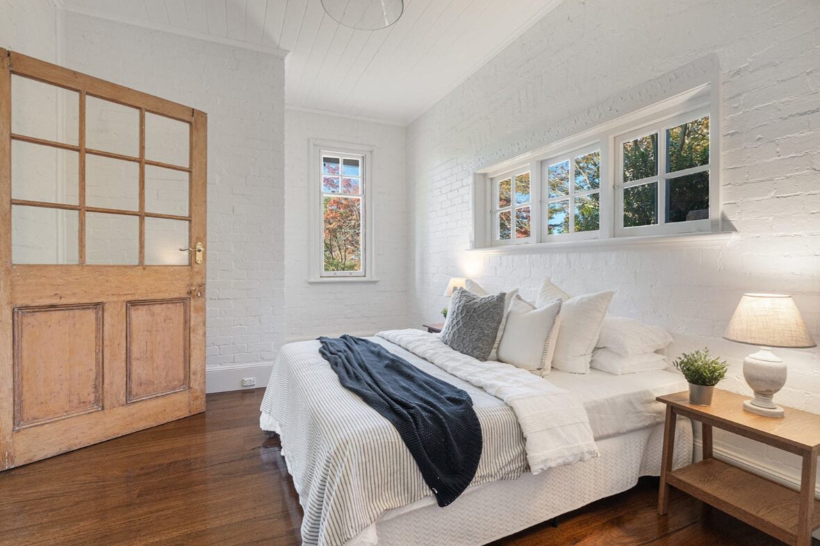 Classic Traditional property styling 17