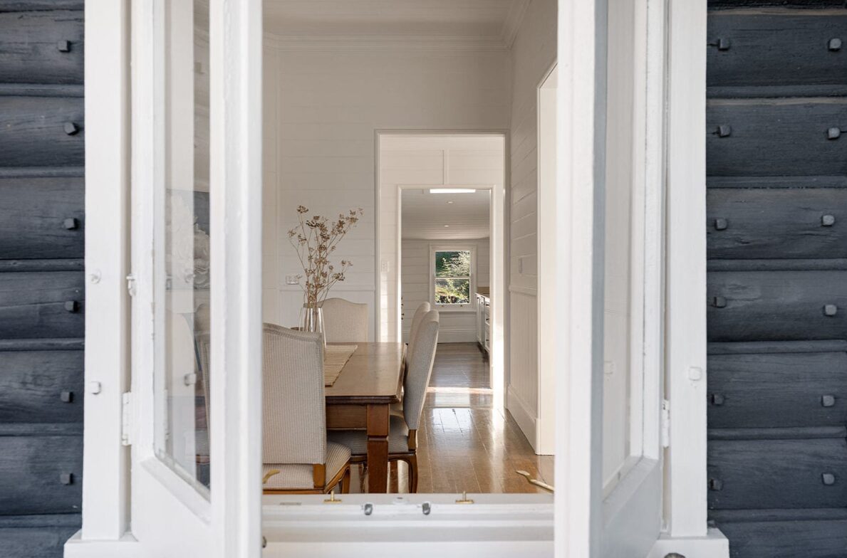 Classic Traditional property styling 18
