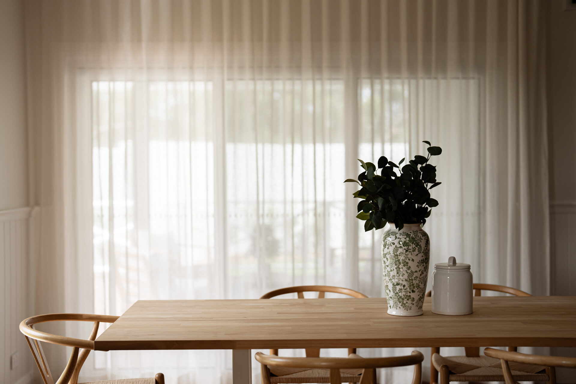 Cottage property styling 14