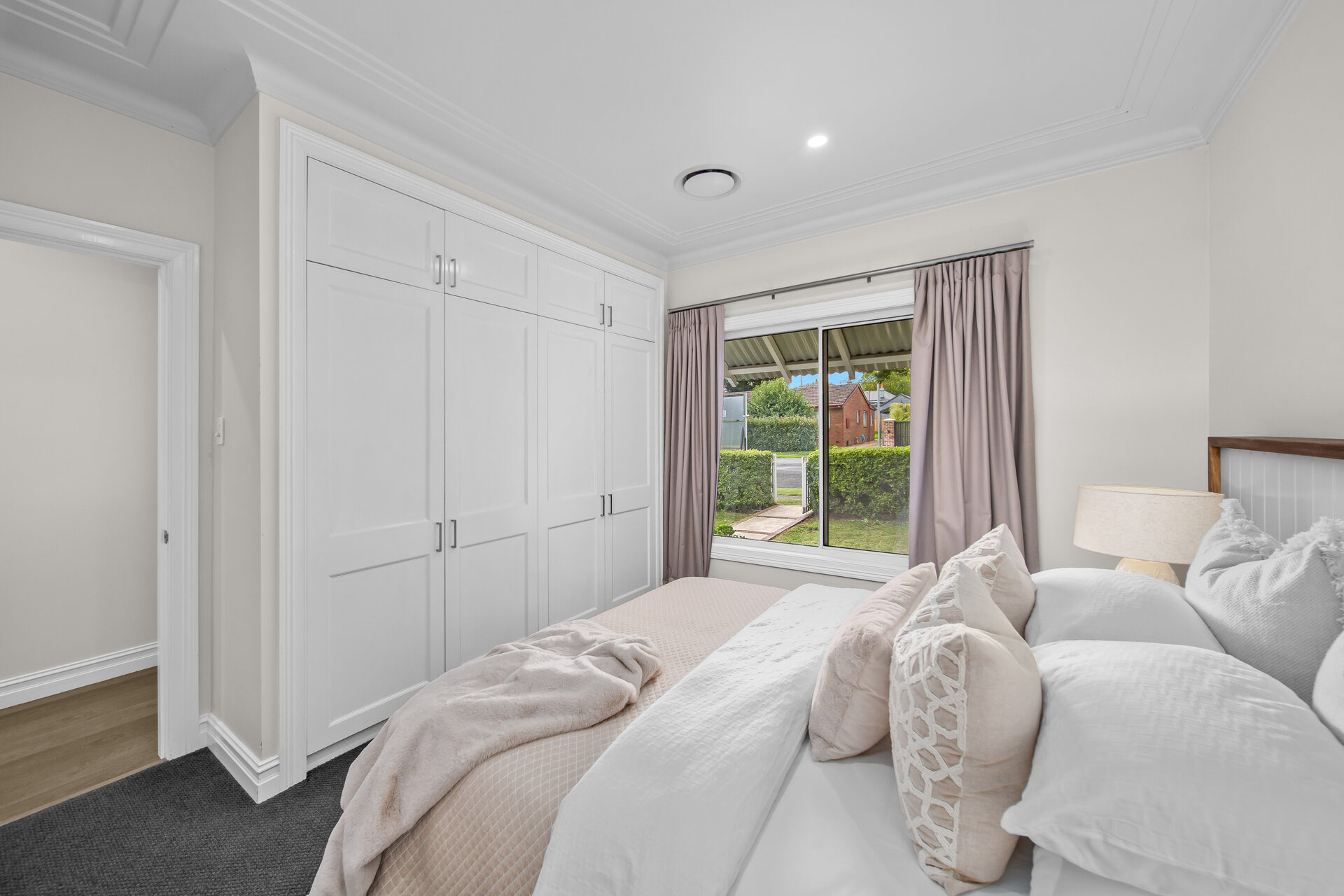Country property styling 20